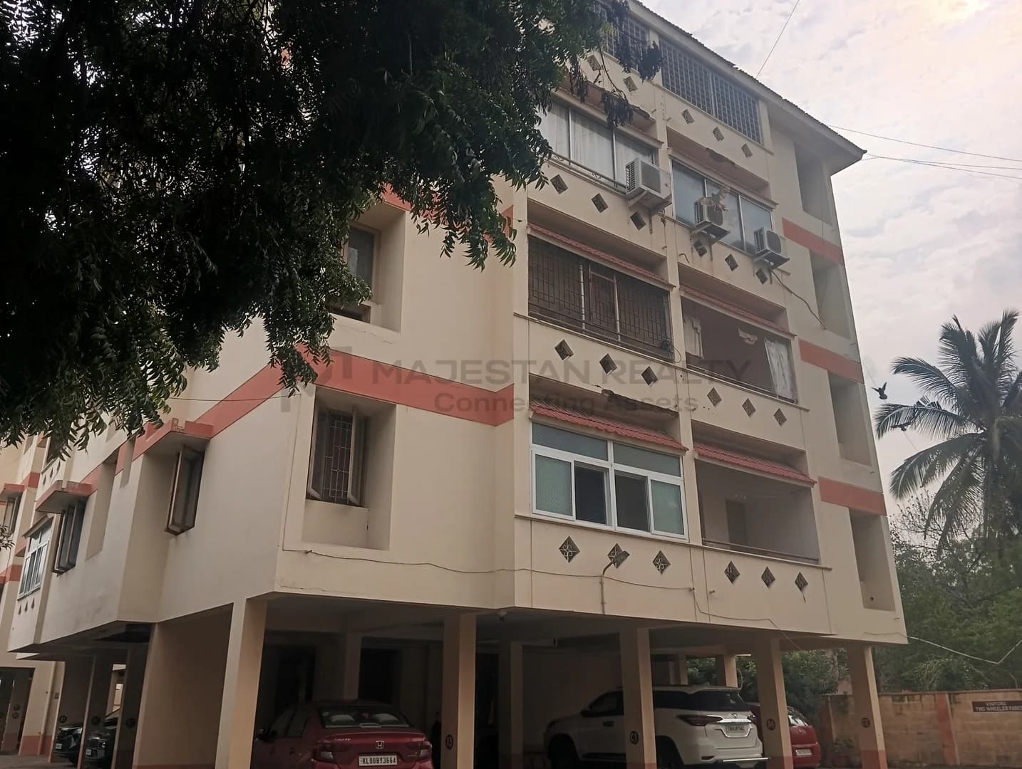 Cape westaar apartments