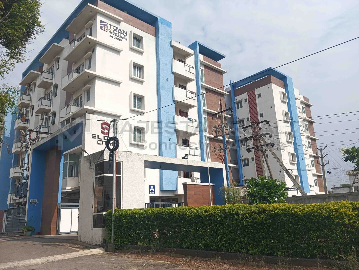 Silicon City Apartments