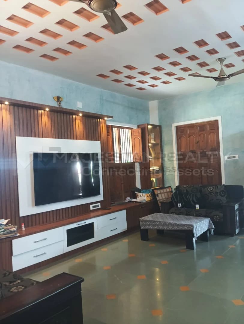 LakshmiNadhan Villas